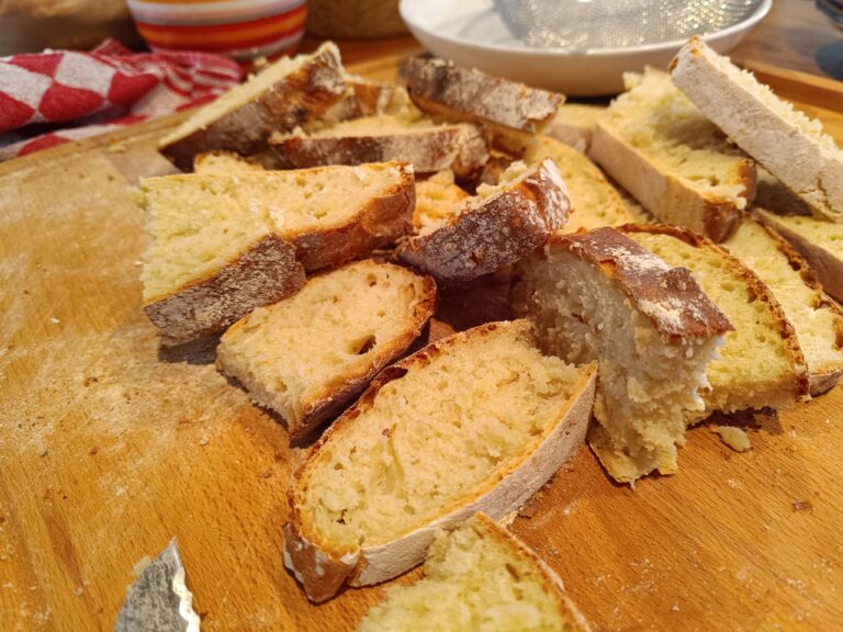 Das EINFACHSTE Brot der Welt